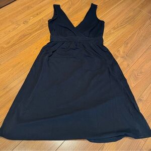 Columbia Elegant Comfortable Black Sleeveless Dress - Medium